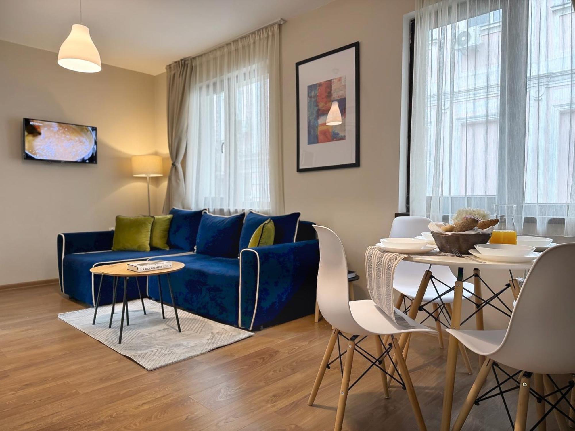 Top Centre Plovdiv Apt. With Parking For 4 Guests Eksteriør bilde