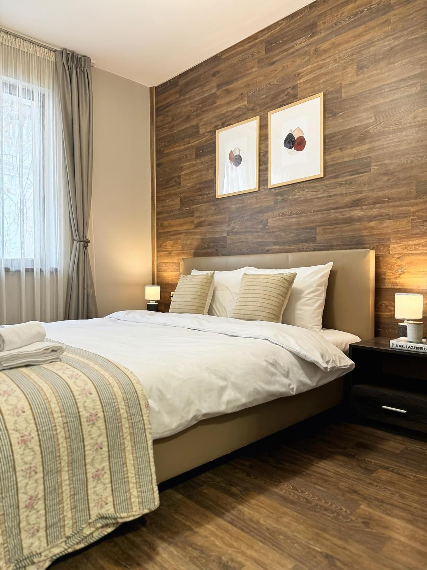 Top Centre Plovdiv Apt. With Parking For 4 Guests Eksteriør bilde